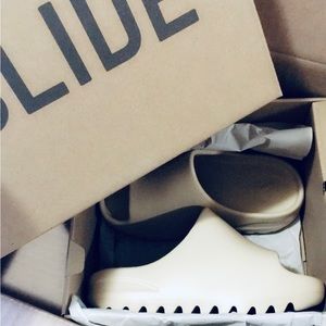 Authentic Yeezy slide kids size 12